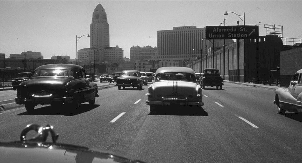 Popular-Cars-in-America-during-the-1950s